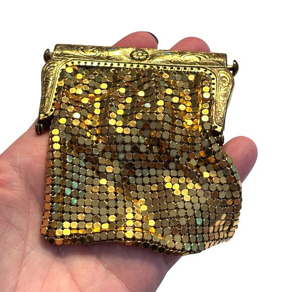 Vintage West Germany gold chain maille coin purse evening bag unique press clasp - Picture 9 of 9